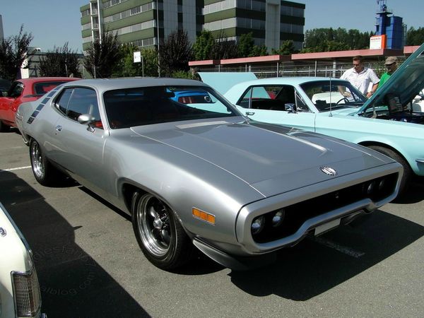 plymouth road runner hardtop coupe 1971 a