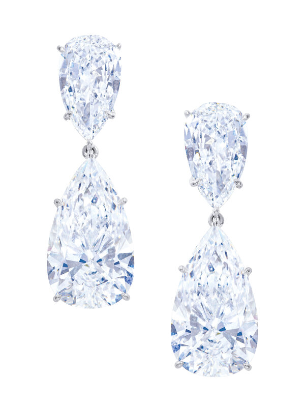 2019_GNV_17436_0253_000(diamond_earrings_pederzani)