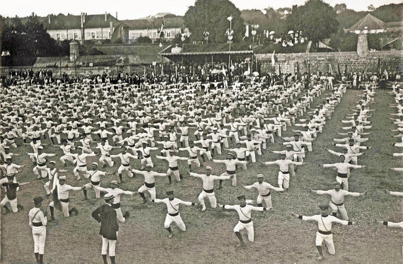 CPhoto Belfort 1910 Gymnastes Exercices 2 Rue Fréry