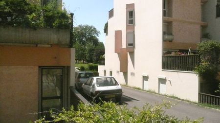 rue des Palermes 8