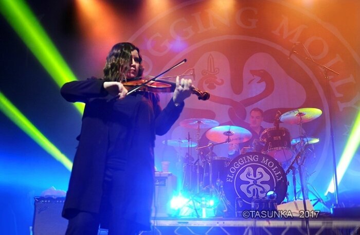 FloggingMolly_Tasunkaphotos2017_11
