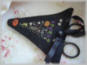 Witch's Hat Scissors Case Back oct 2011 009