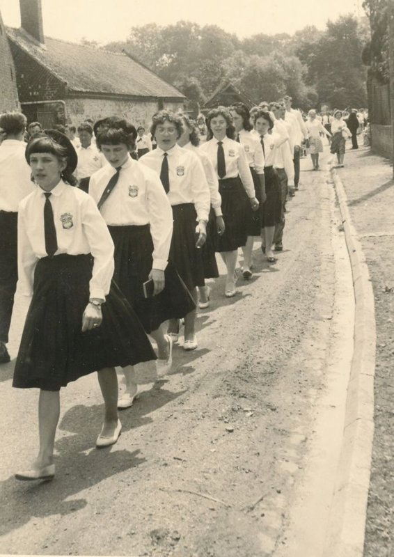 KSMP défilé des brigadistes