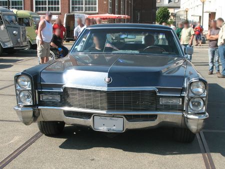 CadillacFleetwood1968av
