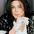 <b>Vente</b> aux enchères : le chapeau de Michael Jackson en tête de liste