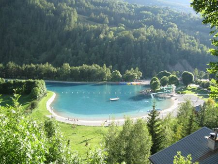 vue plan d'eau d'Allos 2