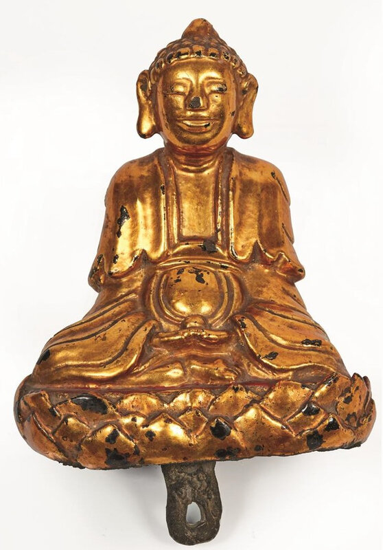 Statuette de bouddha en fonte de fer laqué rouge et or, Vietnam, XIXème siècle