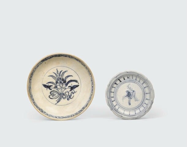 Two blue and white small saucer dishes, Lê dynasty, 15th-16th century