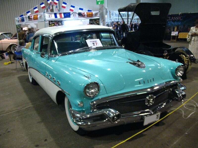 BuickRoadmaster1956av1