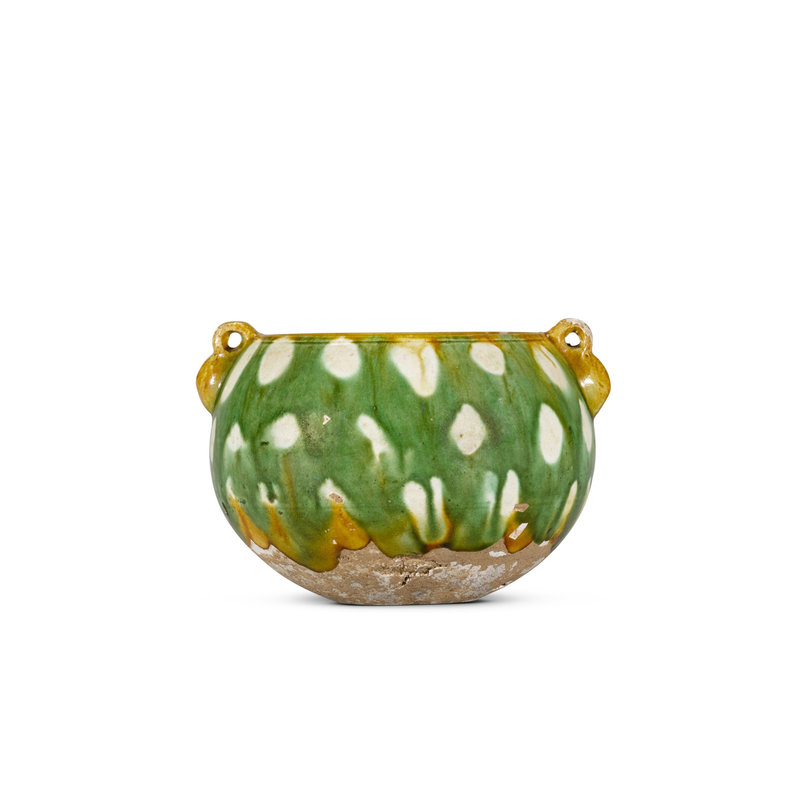 A sancai-glazed pottery jar, Tang dynasty