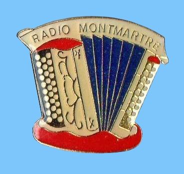 Accordéon Pin's Montmatre