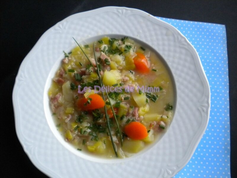 Soupe paysanne aux poireaux et aux lardons 5