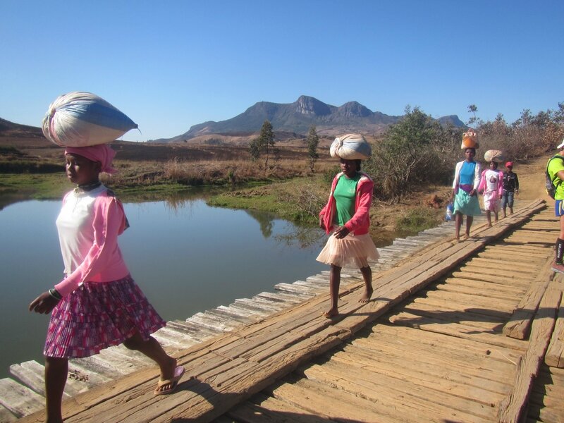 Sur la route du marché