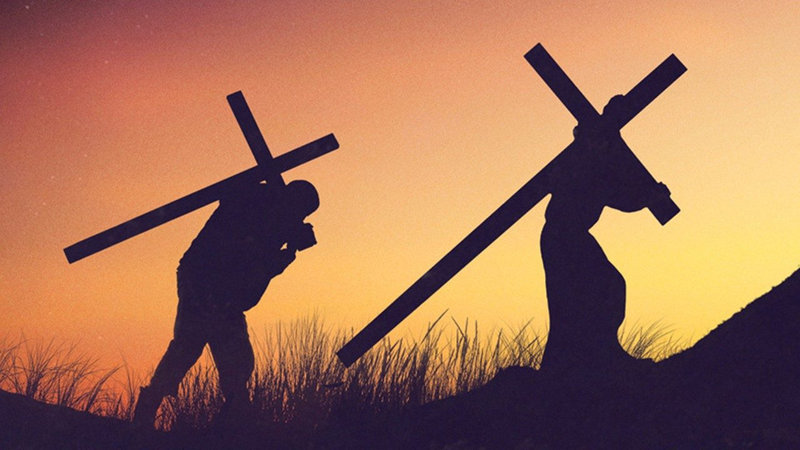 Croix derriere Jesus