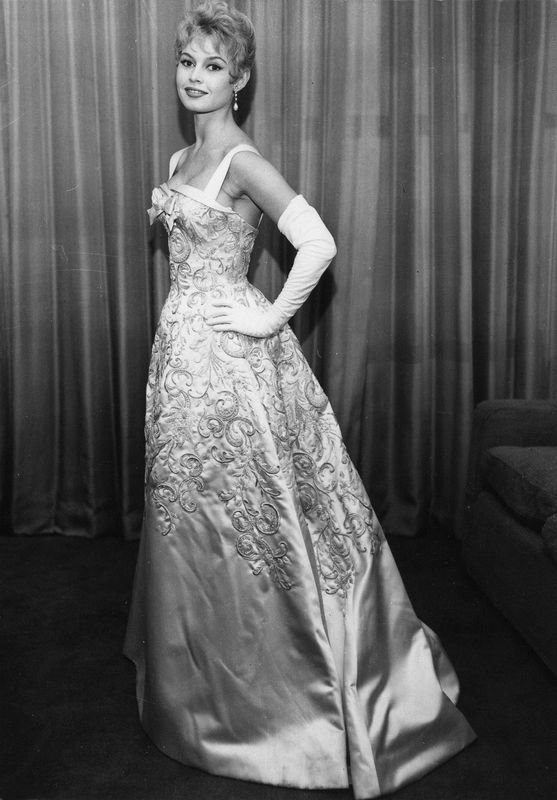 1956-10-29-londres-empire_theatre-020-2