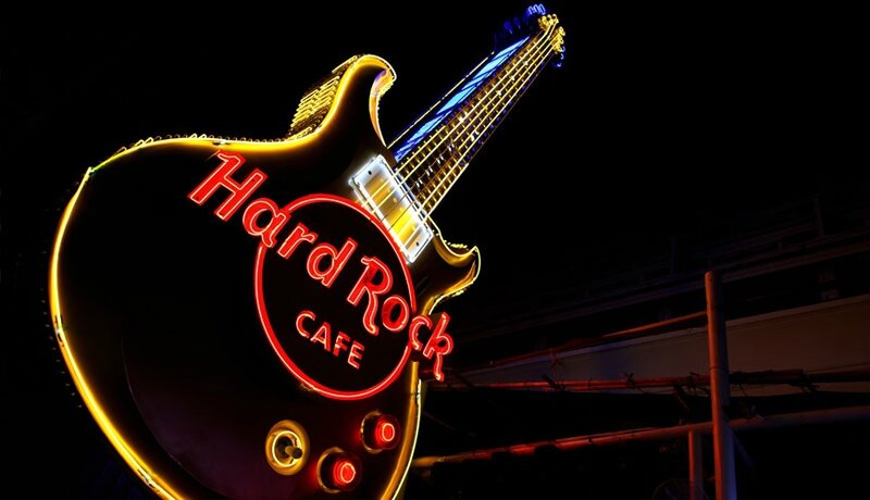 hard-rock-cafe-phuket-patong-01