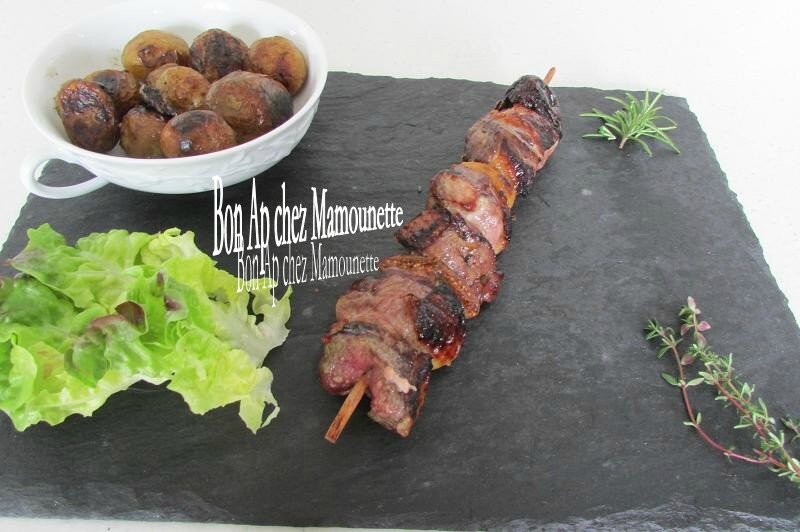 Brochettes canard abricot pruneau figue aux PDT nouvelles 013