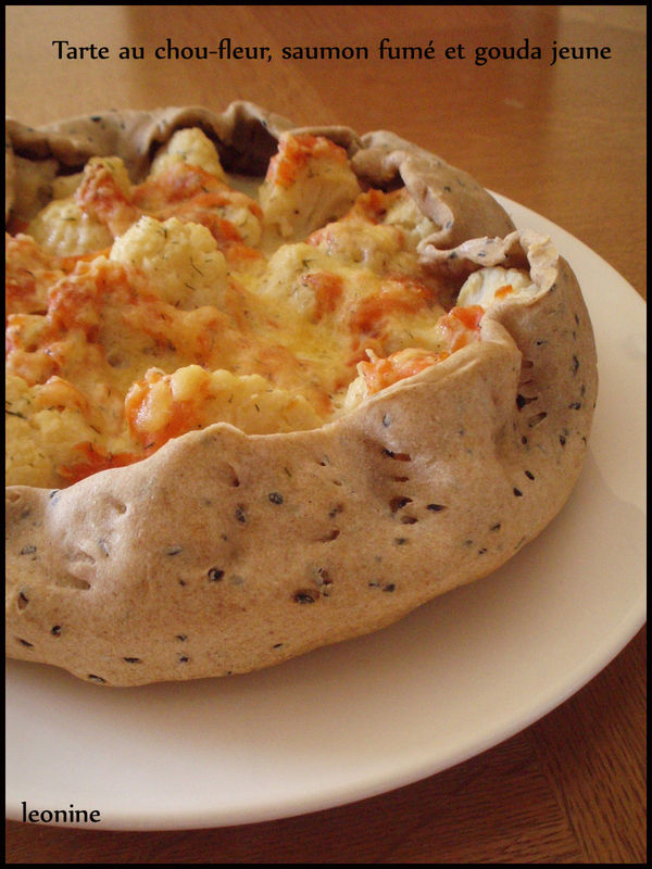 Tarte au chou-fleur, saumon fumé et gouda jeune recettes plats Pavé de saumon au sésame, sur lit de chou chinois