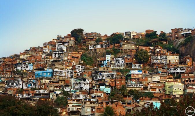 28_millimetres_-_women_are_heroes_action_dans_la_favela_morro_da_providencia_favela_de_jour_rio_de_janeiro_bresil_2008_0