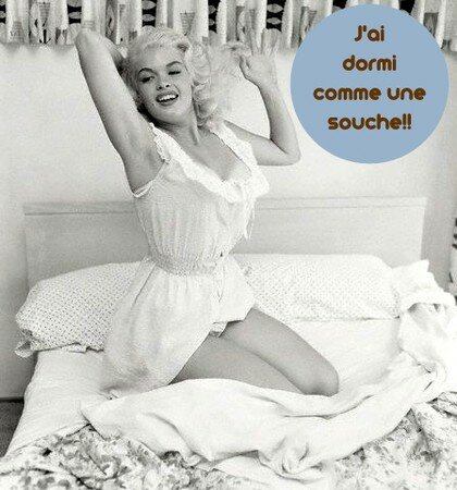 Saumon en croute de raifort et sa petite sauce recettes plats Huîtres en fine gelée, blinis de sarrasin aux algues, condiment avocat raifort