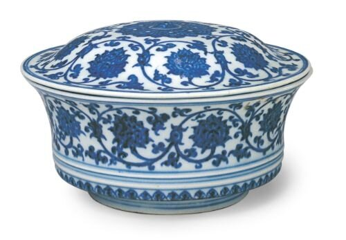 Blue and white ‘lotus’ bowl and cover, marks and period of Xuande, Qing court collection, © Collection of the Palace Museum, Beijing