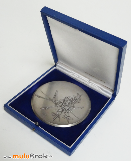 MEDAILLE-ARGENT-ELF-GABON-1979-muluBrok-1-Brocante-Antique