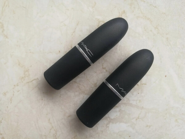 Powderkiss lipstick mac shoking revelation devoted to chili la princesse affreuse (2)