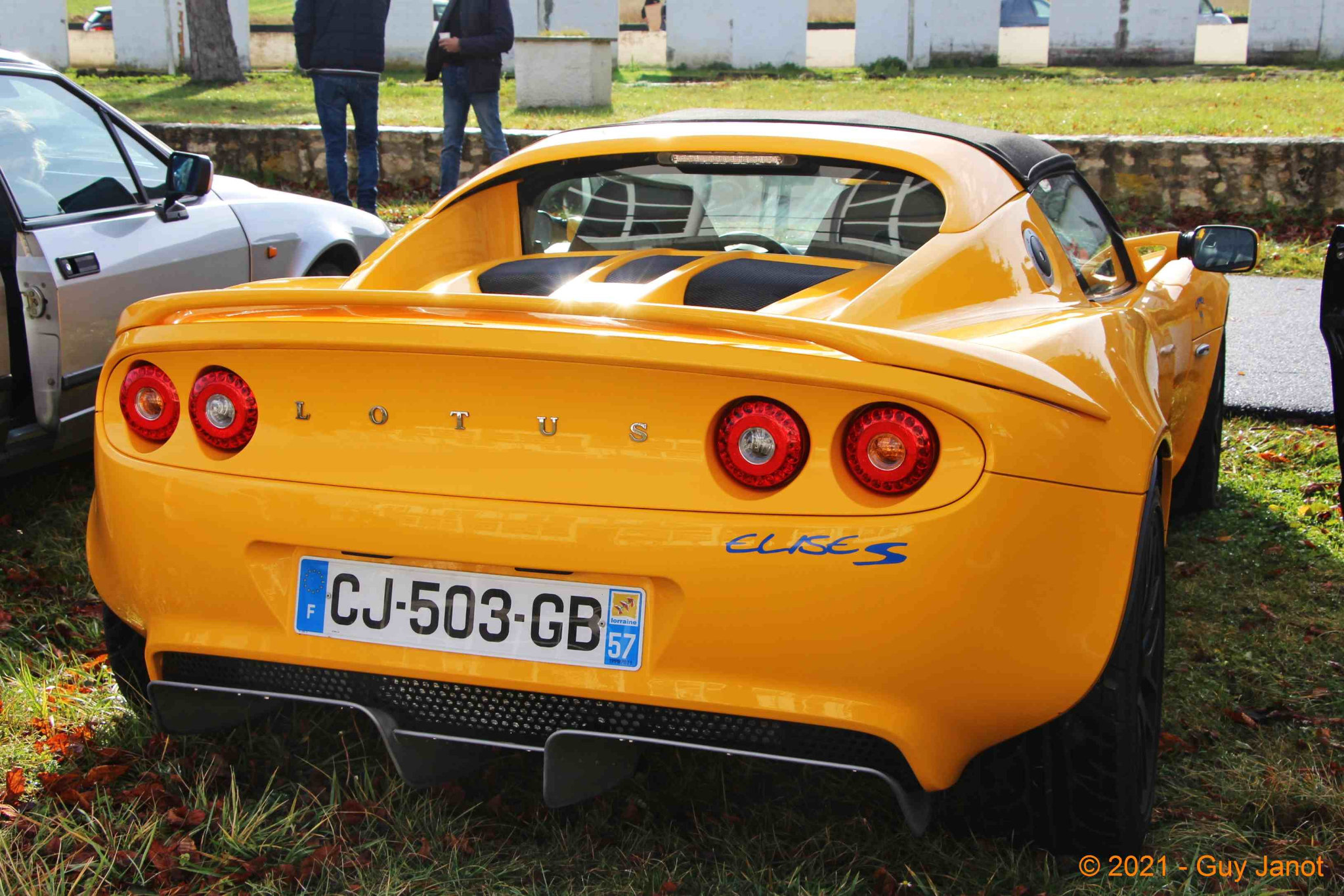 Lotus Elise S_02 - 2016 [UK] GJ_GF