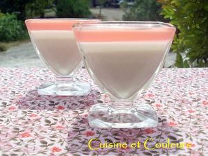 panna_cotta_miroir_de_rhubarbe