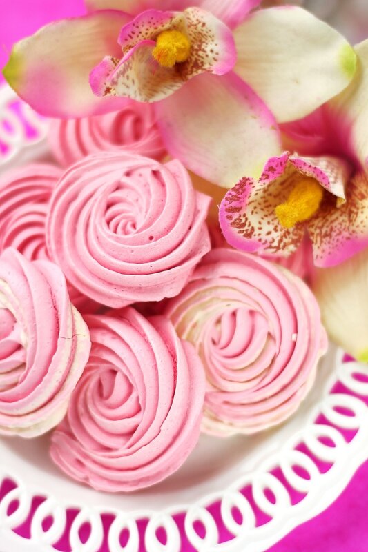 Meringues roses1