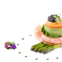 girardot_dentelles_de_pain_blanc_22comme_un_mille_feuilles_22_au_caviar_d_aquitaine_