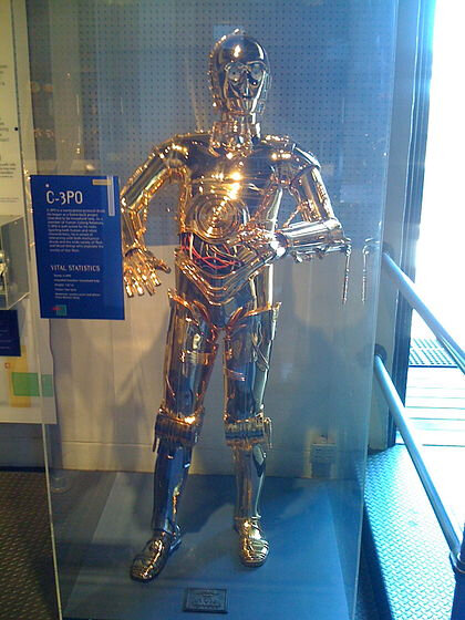 C-3PO_at_the_Museum_of_Man