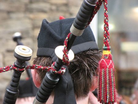 09_08_04_Methill___District_pipe_band___07