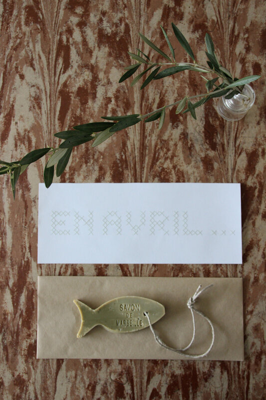 DIY_cross_stitch_april_fish