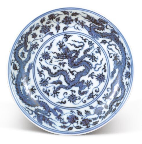 Blue and white ‘dragon’ dish, mark and period of Xuande © Collection of the National Palace Museum, Taipei