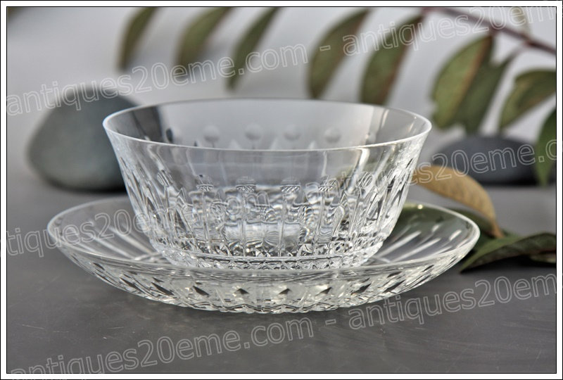 Antiques20ème, set coupe coupelle et soucoupe assiette cristal St Louis modèle Tommy, St.Louis crystal cup and saucer plate