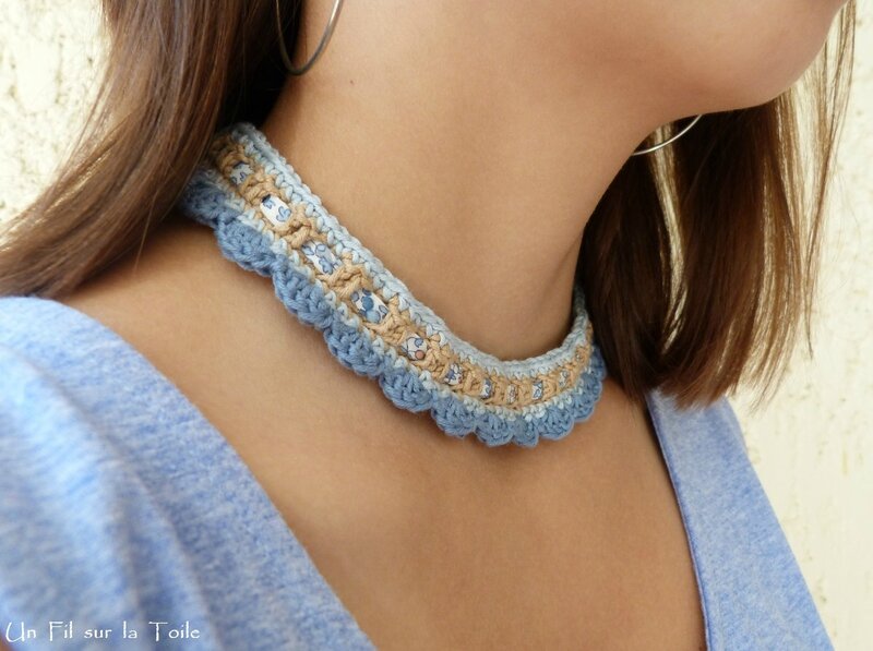 collier 18