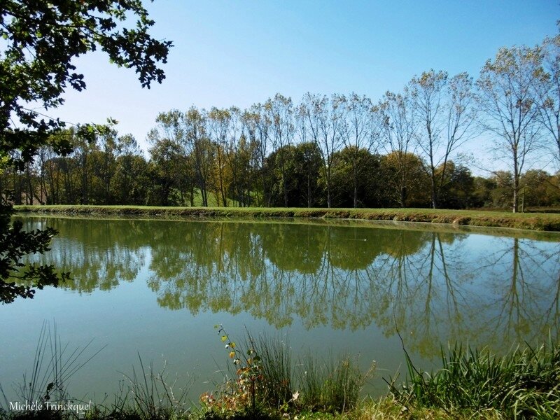 Lac et Eglise Le Houga 251017