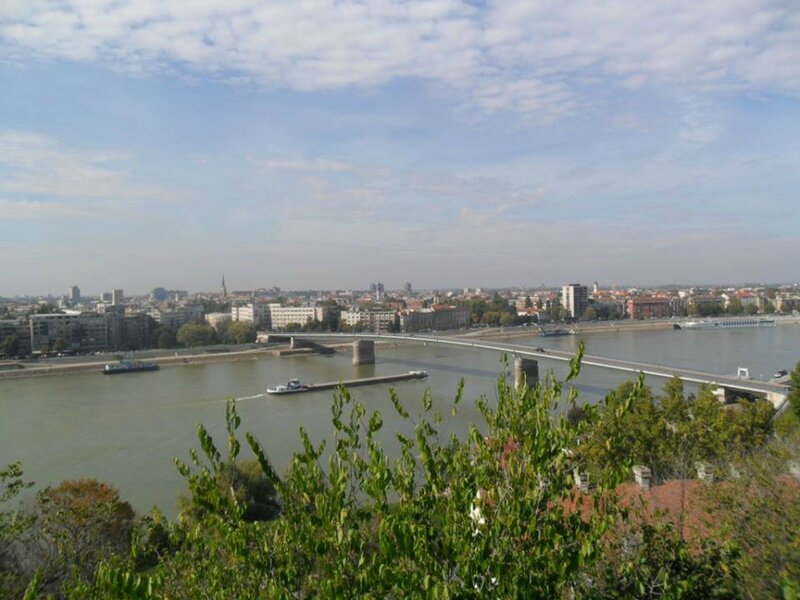 Le Danube et Novi Sad vue de la forteresse