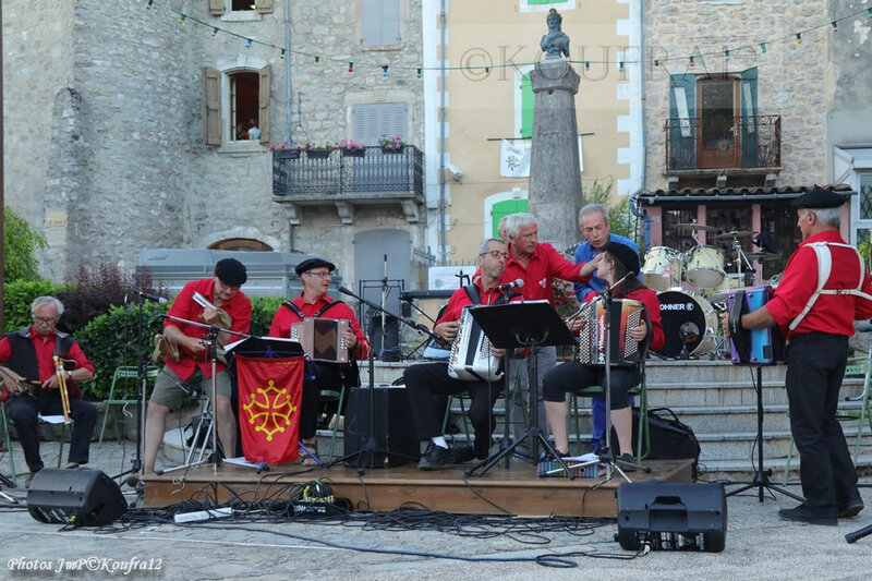 Photos JMP©Koufra 12 - Le Caylar - Los Musicaires del Castèl - 14072019 - 0366
