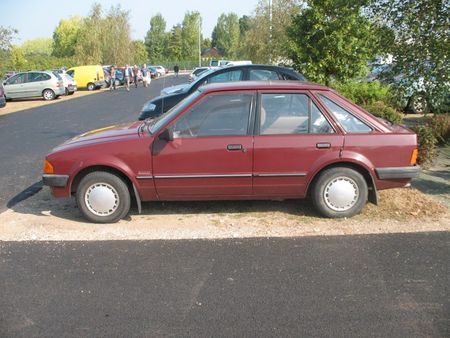 FordEscortIIIProf