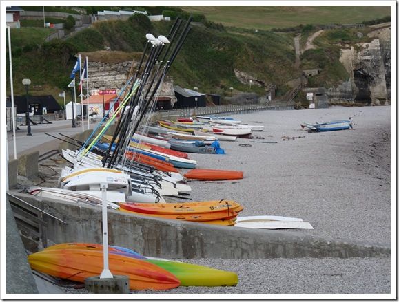 Curpiscope la plage d'Étretat