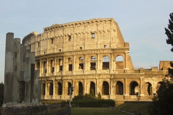 roma il colosseo