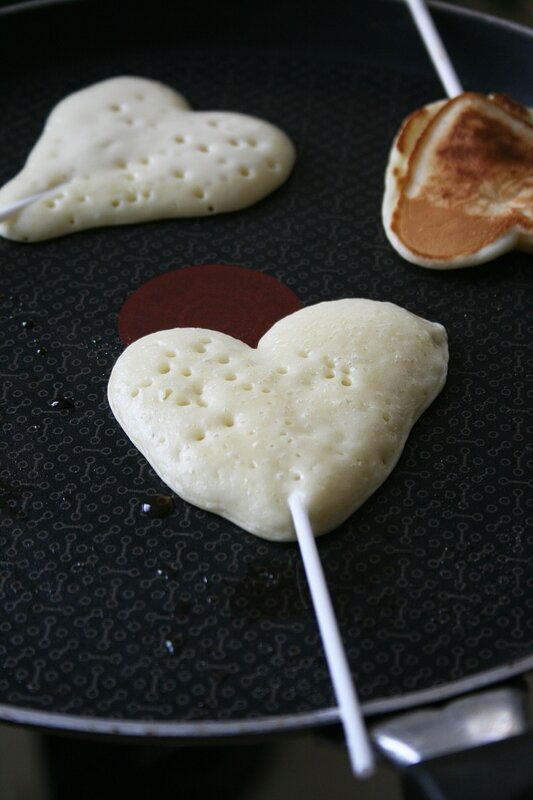 pancakes pops en forme de coeur saint valentin 1