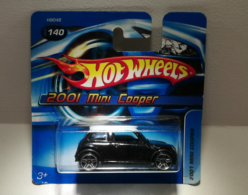 Mini Cooper de 2001 (Hotwheels)