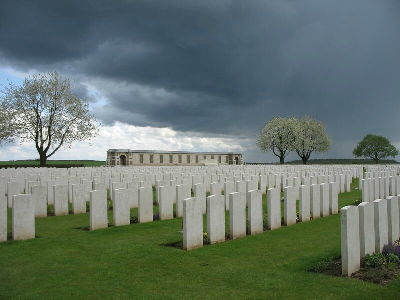 Longueval, caterpillar's valley, cimetière