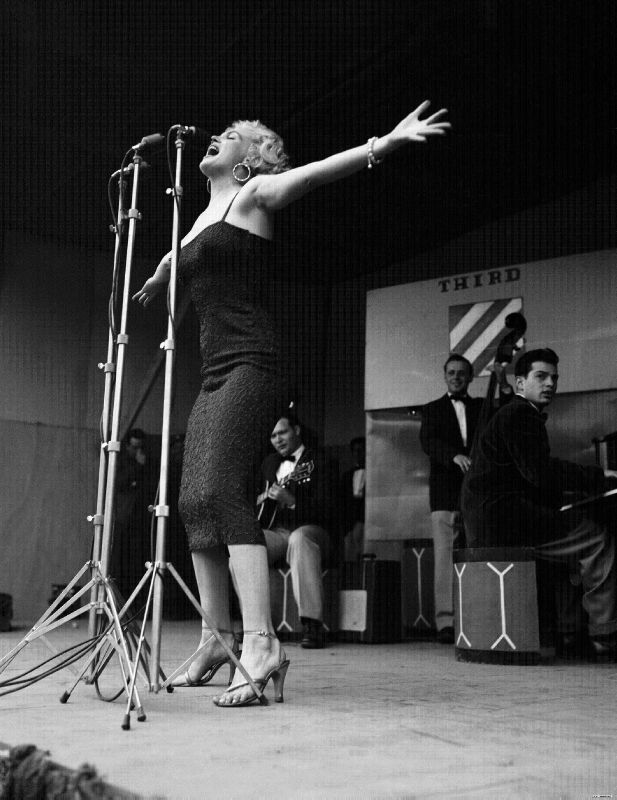 1954-02-17-korea-3rd_infrantry-stage_out-by_walt_durrell-1