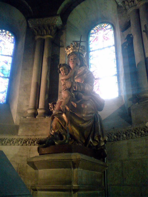 Eglise Ste Croix, ND de Consolation