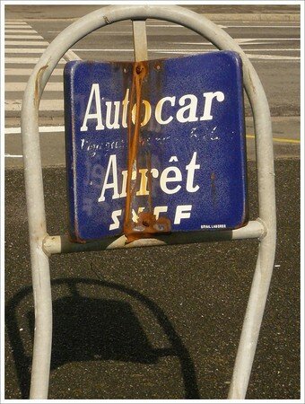 autocar_arrete