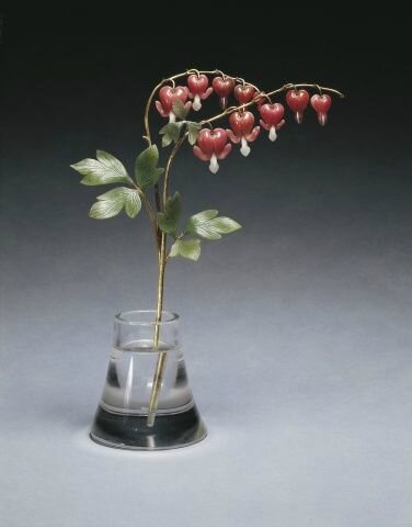 Fabergé, Bleeding heart, c